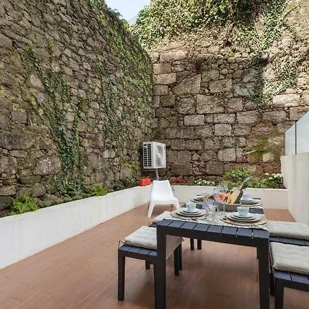 Bracara's Wall - Minho's Guest *